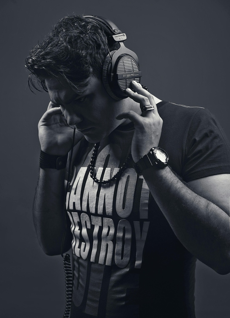 headphones, man, dj, music, black scorpion music, black and white, ali afshar, portrait, iran, scorpion, black, ali, chastise, spotify, photography, fashion, luxury